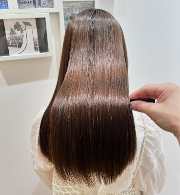 プレミアム髪質改善縮毛矯正でやわツヤに☆