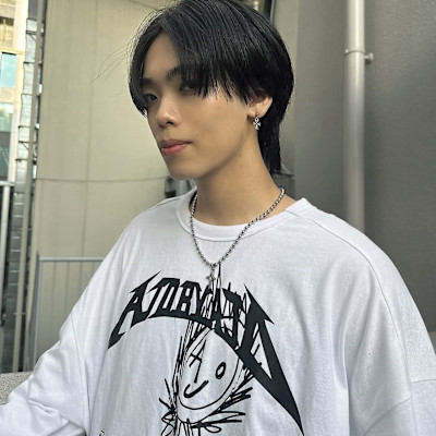 メンズウルフ×センターパート