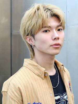 韓流 コンマバング カルマパーマ センターパート 韓国メンズ