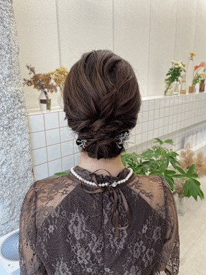 《花屋併設》シニヨンアレンジ