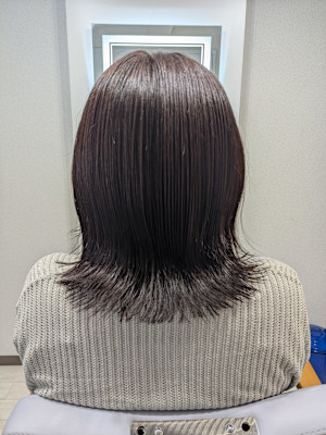 艶髪動きのあるくびれミディ✕大人ピンク