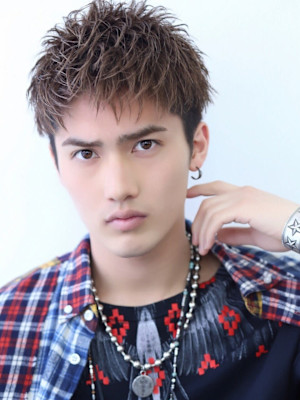 韓流 韓国 ベリーショート ツーブロック 刈り上げ 福岡 