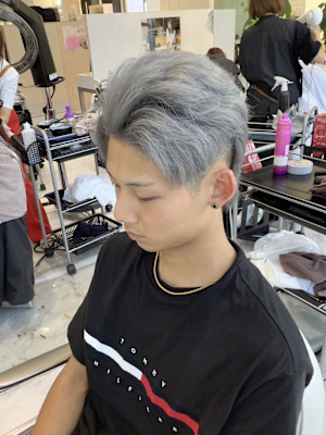 シルバーカラー