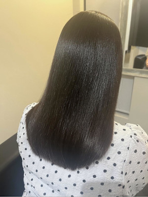 髪質改善ストレート+アミノ酸トリートメント
