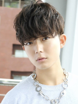 シャドウパーマラフマッシュ ツーブロック 刈り上げ 福岡