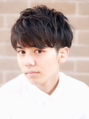 ツーブロック刈り上げナチュラルショートマッシュ 福岡 天神