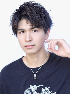 ハーフアップバングショート 黒髪 ツーブロック 天神 大名