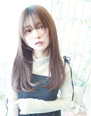 ☆フェイスレイヤーカットとオリーブベージュ☆