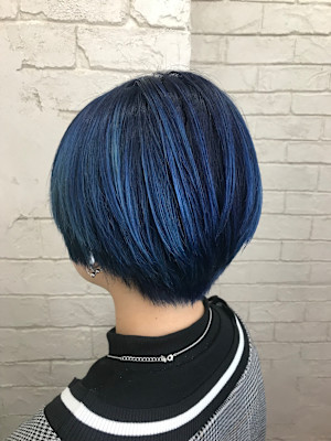 ショートボブネイビーブルーケアブリーチ所沢練馬