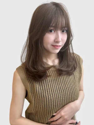 ヘーゼルベージュ×レイヤーカット