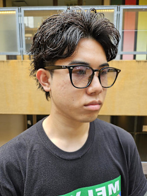 フェザースパイキー