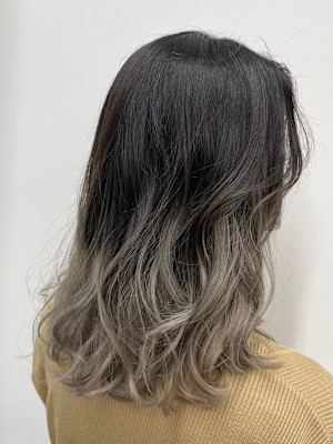 グレージュグラデーション