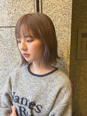 natural beige　ナチュラル　ベージュカラー