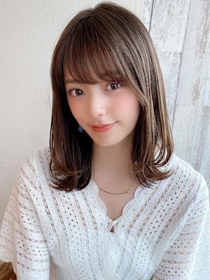 30代/40代/小顔ヘア/前髪/こなれミディ
