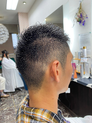 刈り上げ×３ミリ