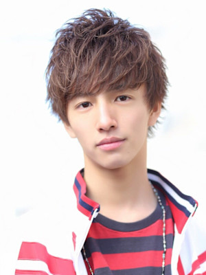 ナチュラルウルフ ツーブロック ラウンド 福岡 天神 大名