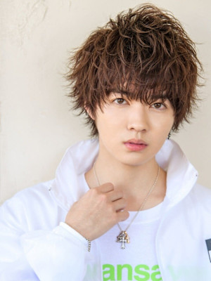 無造作ウルフ 束感 平成ヘア 福岡 天神 大名 メンズサロン