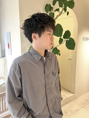 スパイキーショート　パーマスタイル