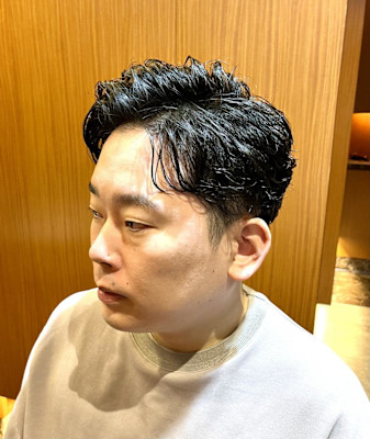 銀座　理容室　ナチュラルパーマ　ビジネスマン