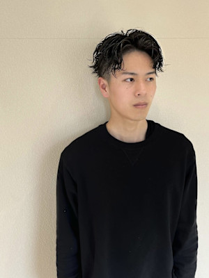 メンズセンターパート　襟足すっきり