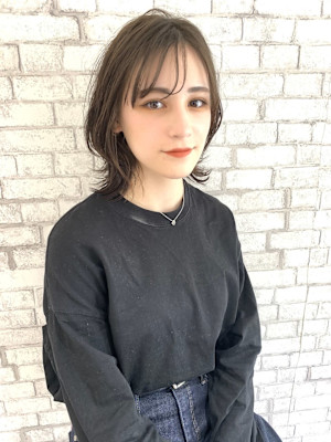 ミディアムウルフ　シースルーバング