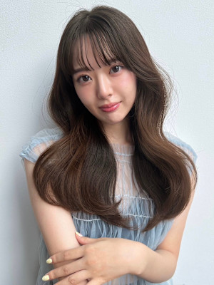 銀座20代30代韓国内巻きローレイヤー抜け感ベージュ