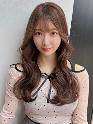 銀座20代30代韓国内巻きローレイヤー抜け感ベージュ