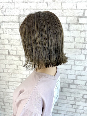 切りっぱなしボブ　ショート