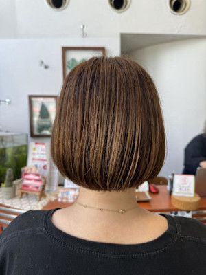 つるんとミニボブ/Ju