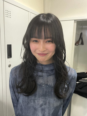 【フウカ】ツヤ感黒染めじゃない就活カラー