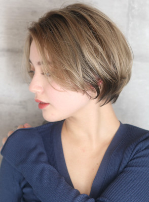 40代50代小顔前髪イメチェンアンブレラカラーショート