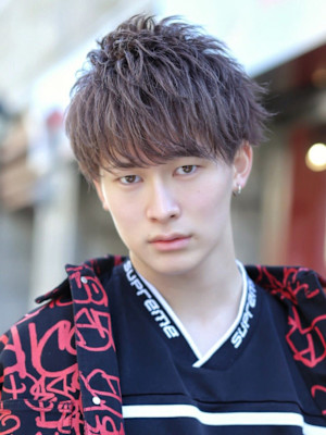 アシメ マッシュ メンズヘア 束感 アッシュカラー 天神