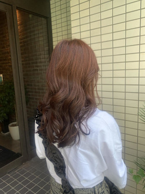 ピンクブラウン