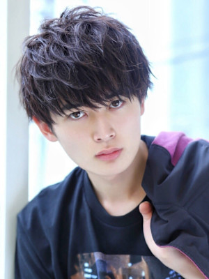 重めマッシュ 黒髪 ツーブロック 刈り上げ 福岡 大名 天神