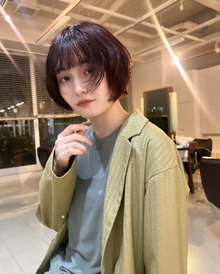 こっくりボルドーレッド　松島　侑来