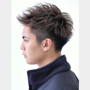 ライトジェットモヒカンツーブロック刈り上げ熊本上通