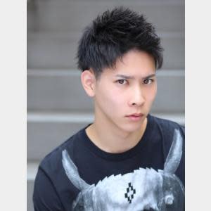 ライトアップバング ツーブロック刈り上げジェットモヒカン