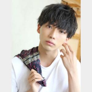 ツーブロック刈り上げ マッシュ ショート ラフ上通