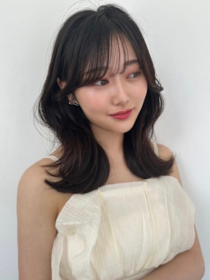 銀座20代30代韓国ミディアムレイヤー前髪抜け感