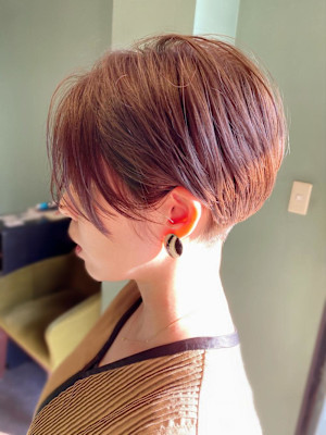 イメチェン刈り上げショート20代30代40代