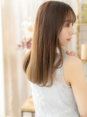 ハイライトカラー抜け感小顔エアストレート　くすみベージュ