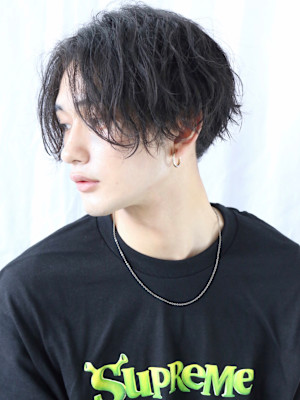 ソフトツイストスパイラル　センターパート　ミディアム　福岡