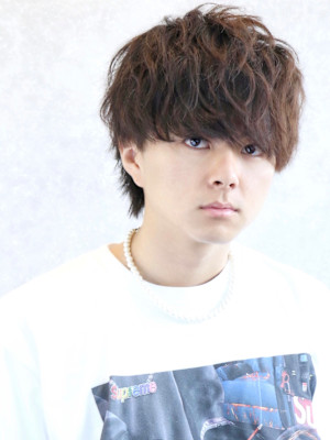 マッシュウルフ　無造作　緩めパーマ　簡単　福岡　大名