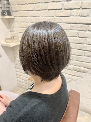 【MAGIC 小名木】スッキリショートスタイル