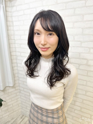 30代40代オススメセミロング　デジタルパーマ