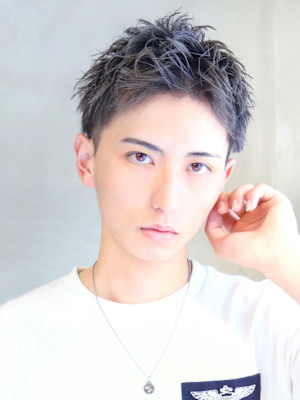 ツーブロック　刈り上げ　ビジネス　アップバング　簡単　人気