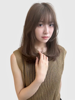 艶感カラーメディアムヘア