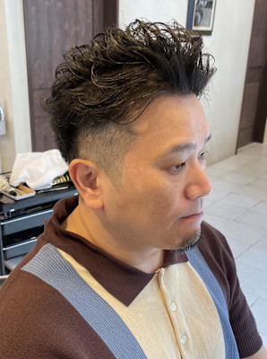 ロンドンツーブロオールバックパーマ（大宮/バーバー）