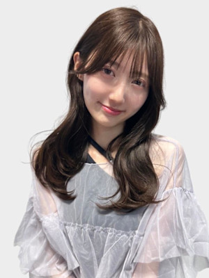 くびれ巻きミディアムヘア