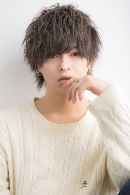 ツイスパ☆ソフトツーブロックコンマヘアショートレイヤー